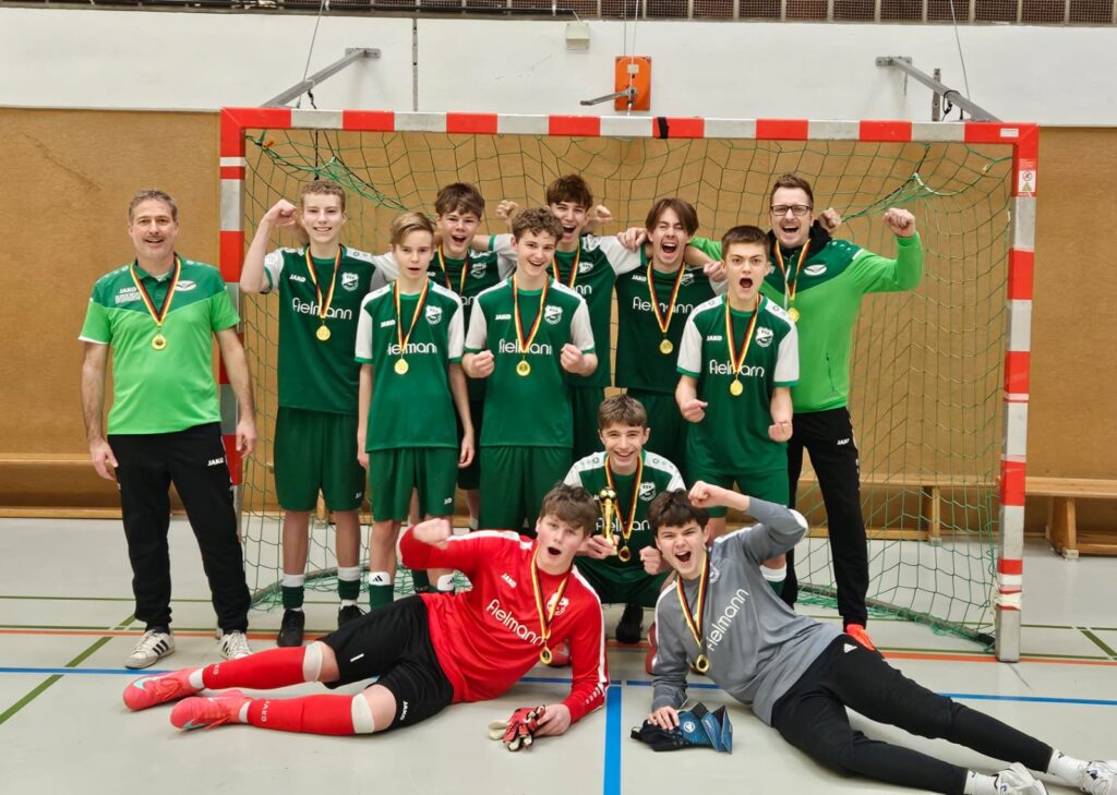 B Jugend 1. Platz beim  Hallenturnier